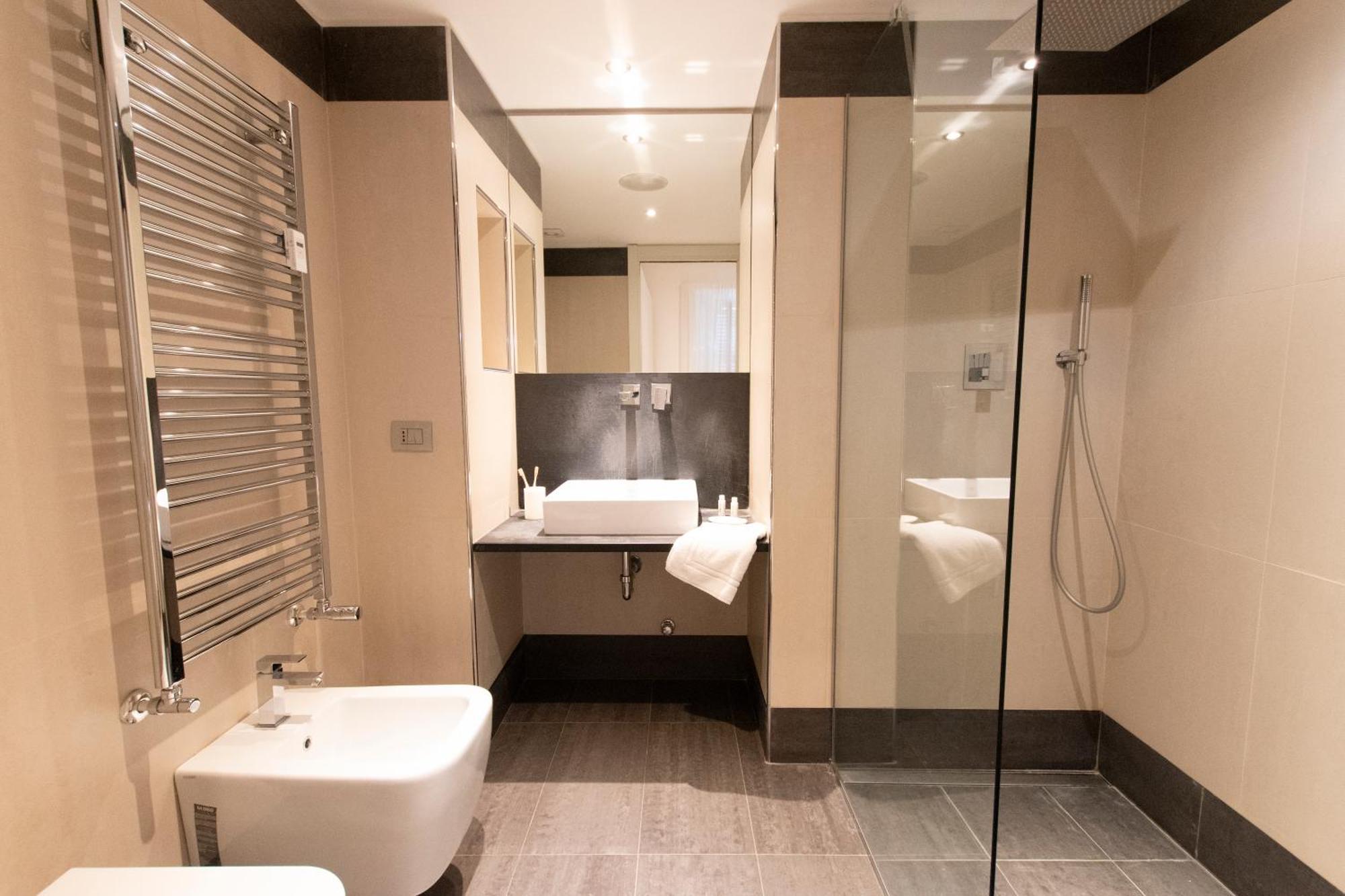 Luxury Apartment - Bramante 7 Milano Eksteriør bilde